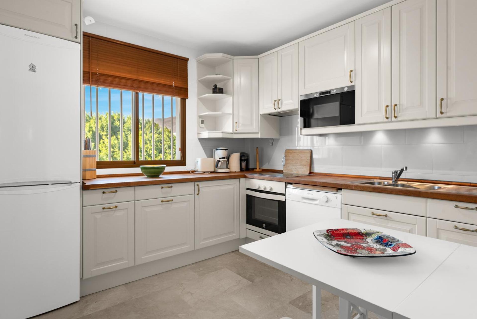Lovely Penthouse Near Estepona Marina By Costarentals - Ref M15 エクステリア 写真